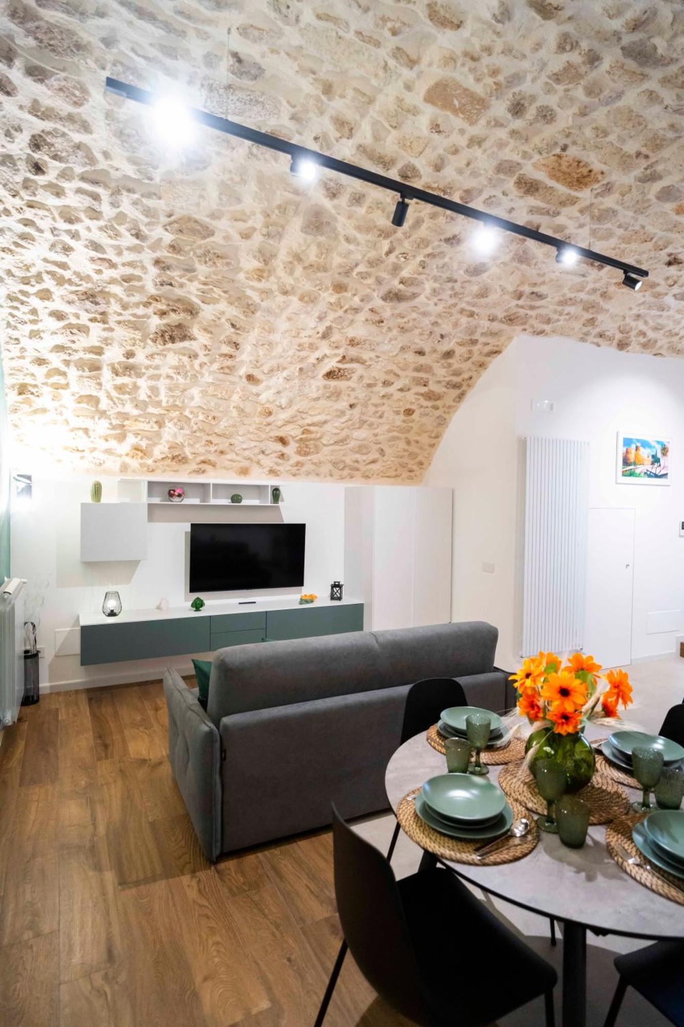 Castel Manfredi Apartments Manfredonia Kültér fotó